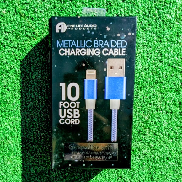 Fine Life 10 foot 8 Pin to USB-A Charge & Sync Cables for iPhone/iPad NIB - Picture 1 of 1